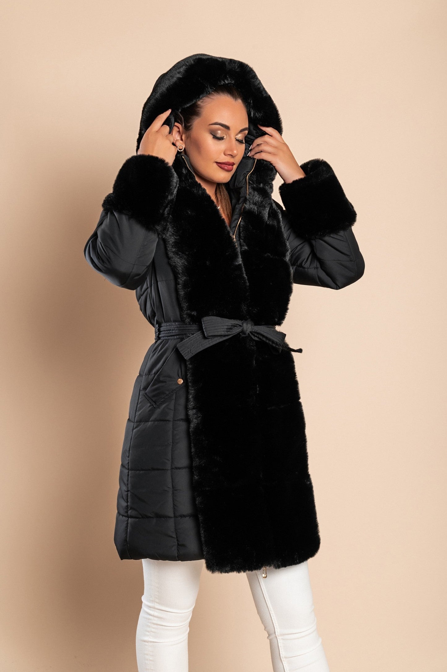 Padded jacket with faux fur, black Scarlet Chaos