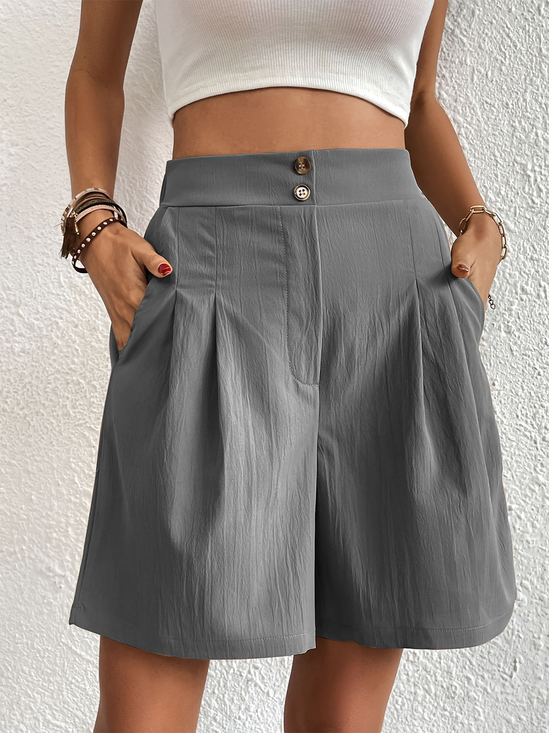 Pocketed Half Elastic Waist Shorts Trendsi