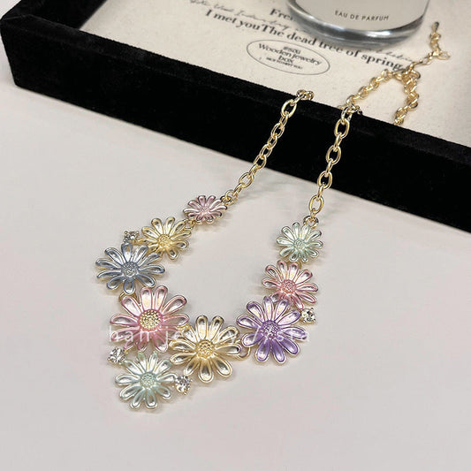 Alloy Rhinestone Daisy Necklace Fashion Necklace