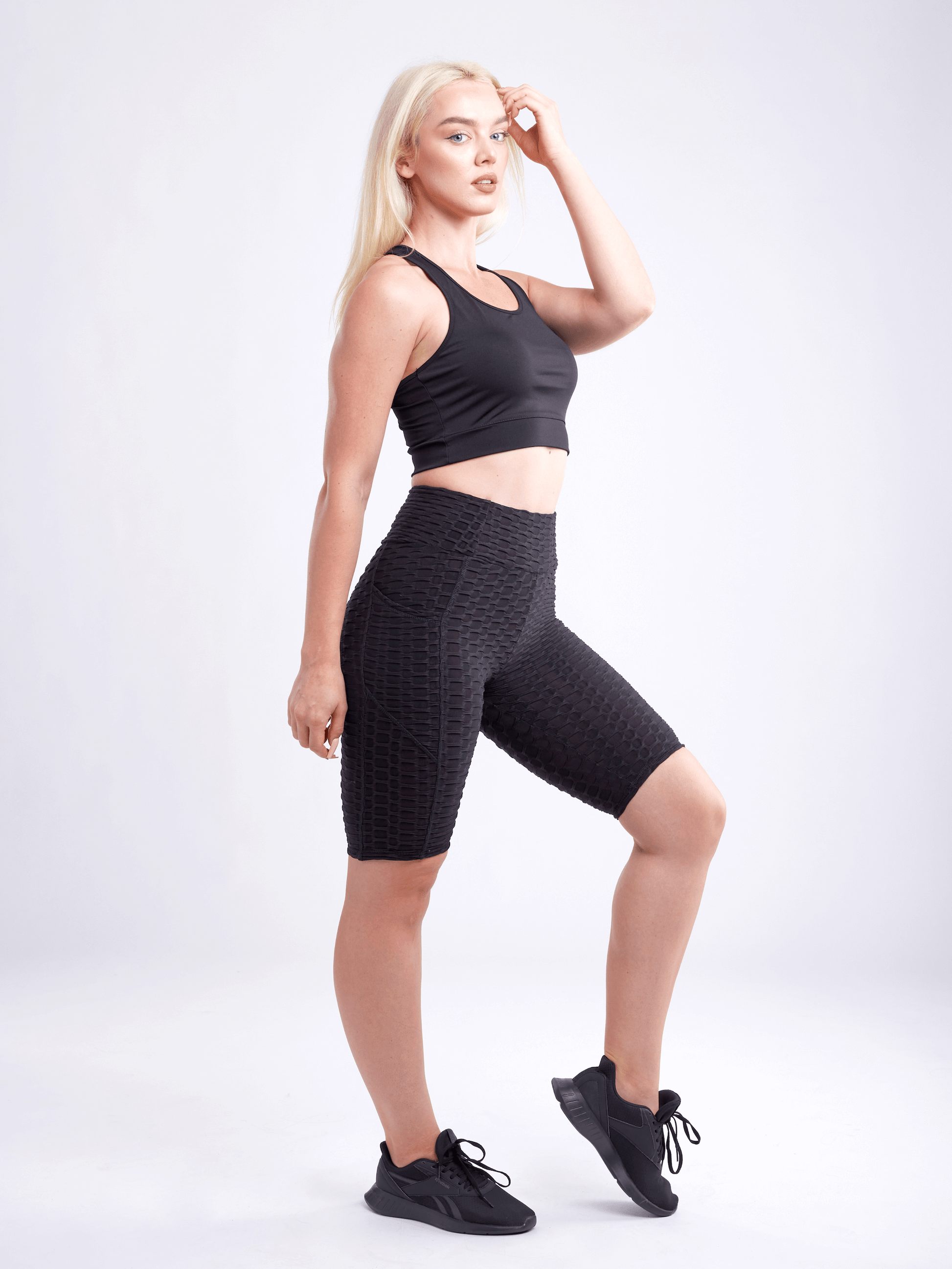 High-Waisted Scrunch Yoga Shorts with Hip Pockets Black Lavender