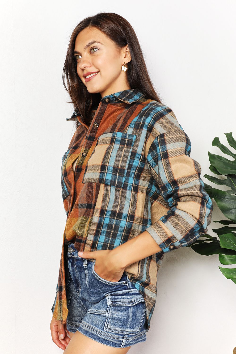 Double Take Plaid Curved Hem Shirt Jacket with Breast Pockets Trendsi