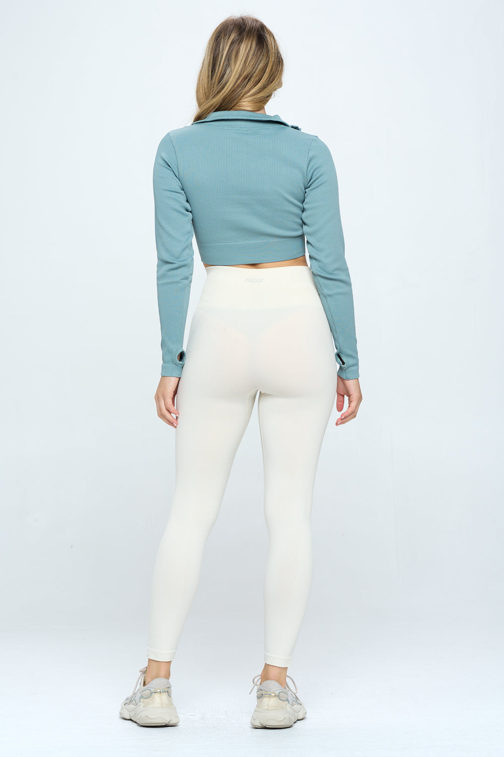 Seamless Half Zip Thumb Holes Crop Top Sport Top Apricot Andromeda