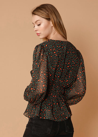 V-neck Puff Sleeve Blouse in Leopard Hunt Lemon Hera