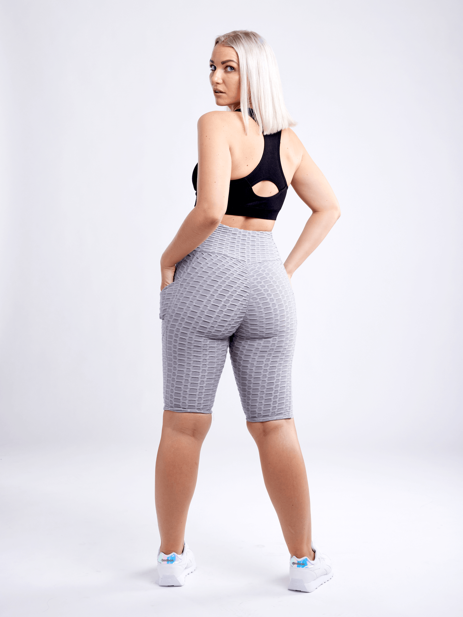 High-Waisted Scrunch Yoga Shorts with Hip Pockets Black Lavender