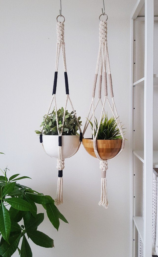 Macrame Plant Hanger, Hanging Planter, Color Block Silver Simba