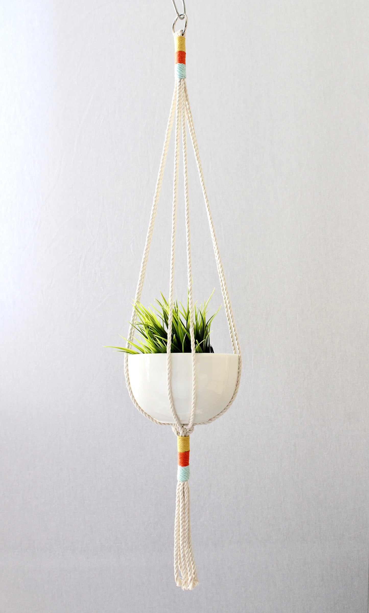 Macrame Plant Hanger, Hanging Planter, Color Block Silver Simba