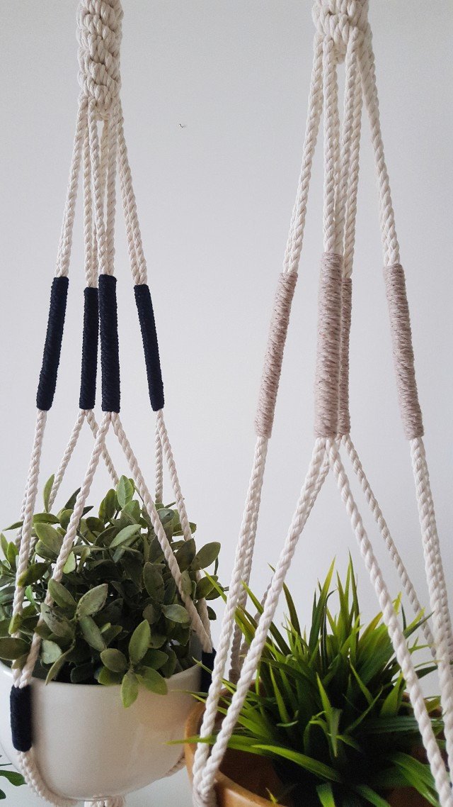 Macrame Plant Hanger, Hanging Planter, Color Block Silver Simba