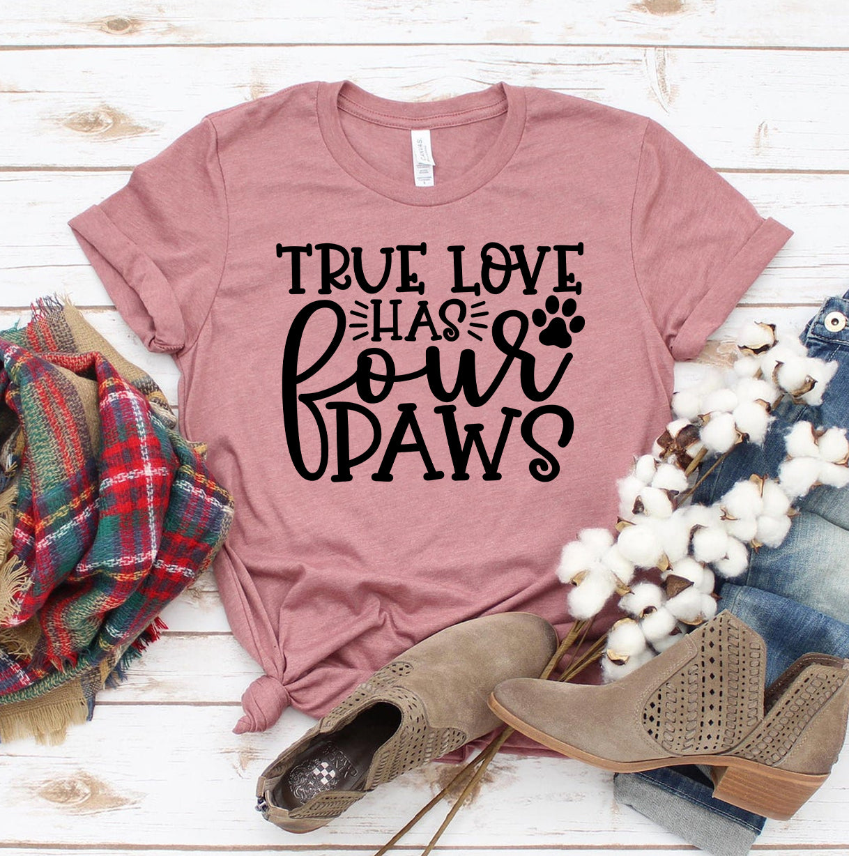 True Love Has 4 Paws T-shirt Agate