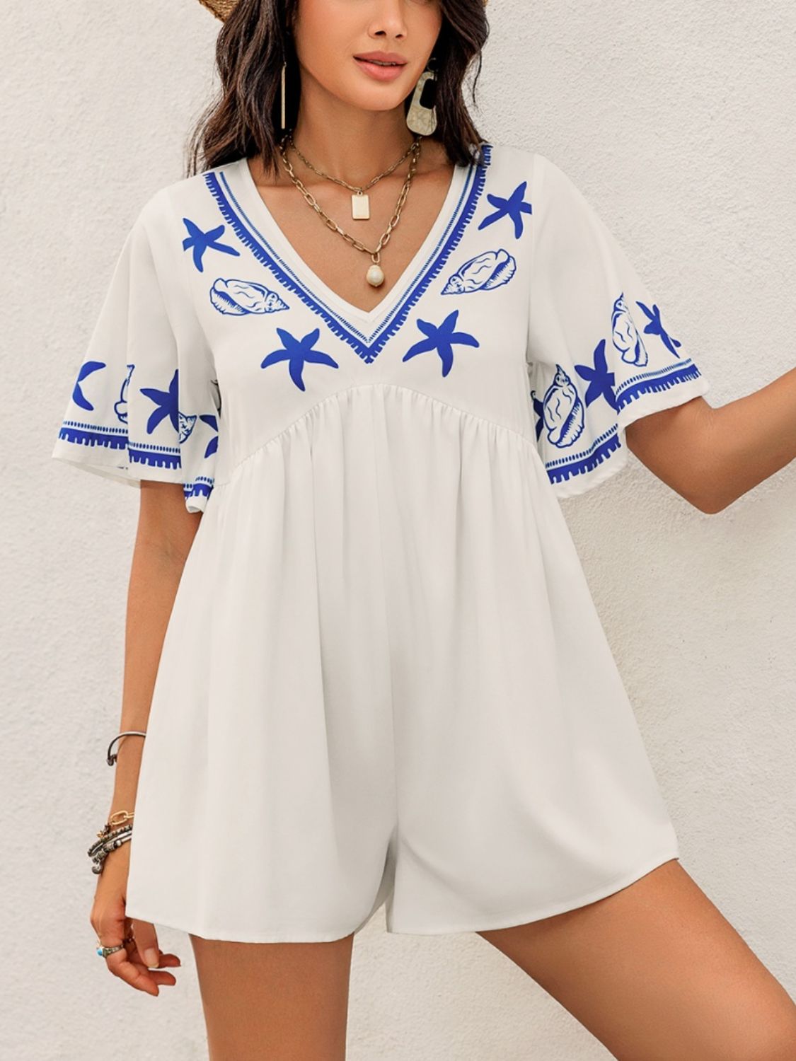 Printed V-Neck Half Sleeve Romper Trendsi