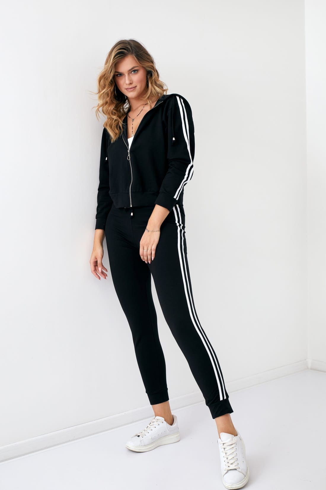 Women's tracksuit set with stripes, black FI713 Rose Pallas