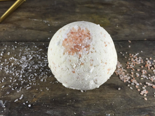 Skin Bomb-Large Organic Psoriasis/Eczema Bath Bomb White Smokey